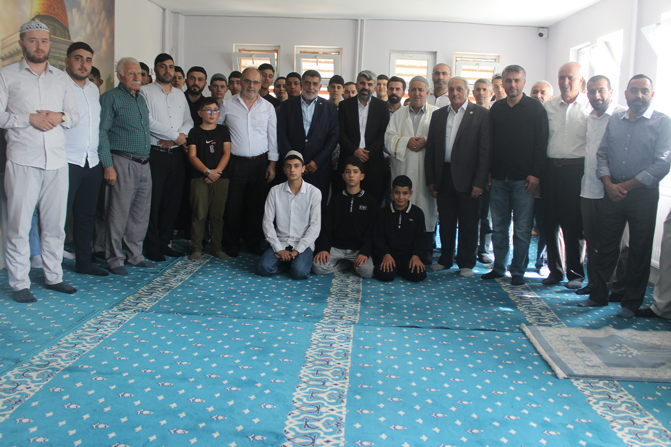 HÜDA PAR'dan Karakoçan’da Seyda Şeyh Ubeydullah El-Kavumani’ye ziyaret
