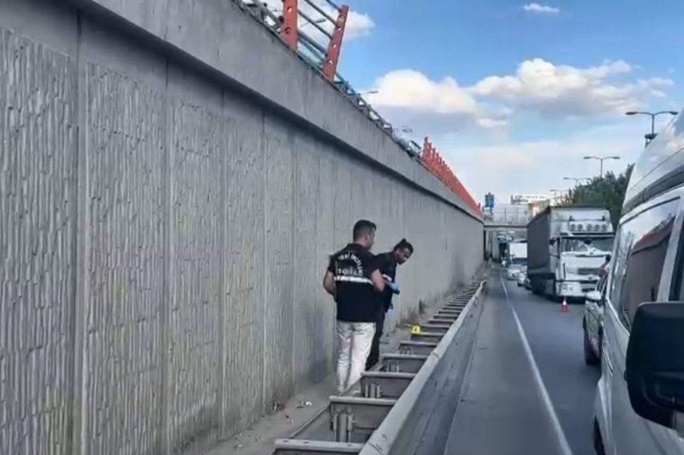 Malatya'da alt geçide düşen yaşlı adam ağır yaralandı