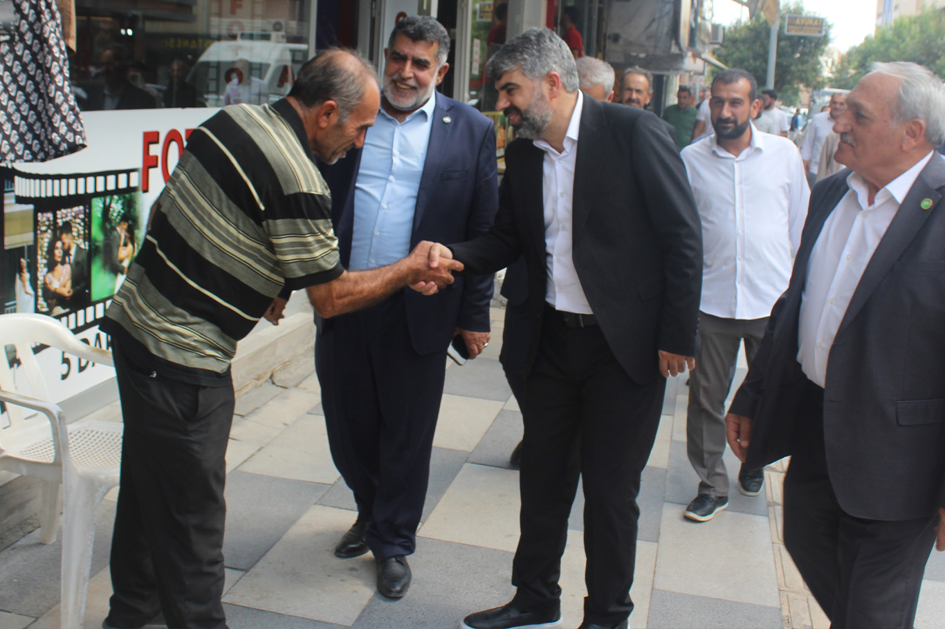 HÜDA PAR Milletvekili Faruk Dinç Elazığ’da vatandaş ve çiftçilerin sorunlarını dinledi