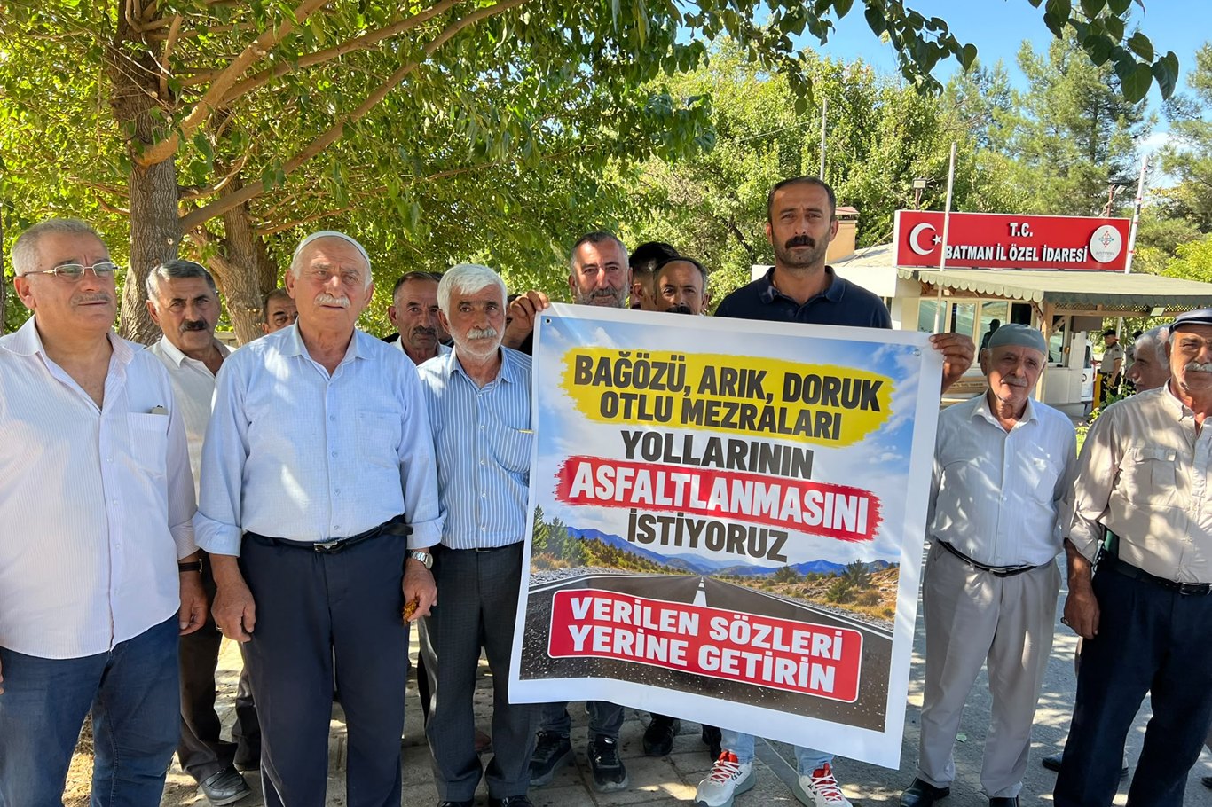 10 yıldır yol, su ve elektrik sorunları yaşayan köylüler çözüm bekliyor