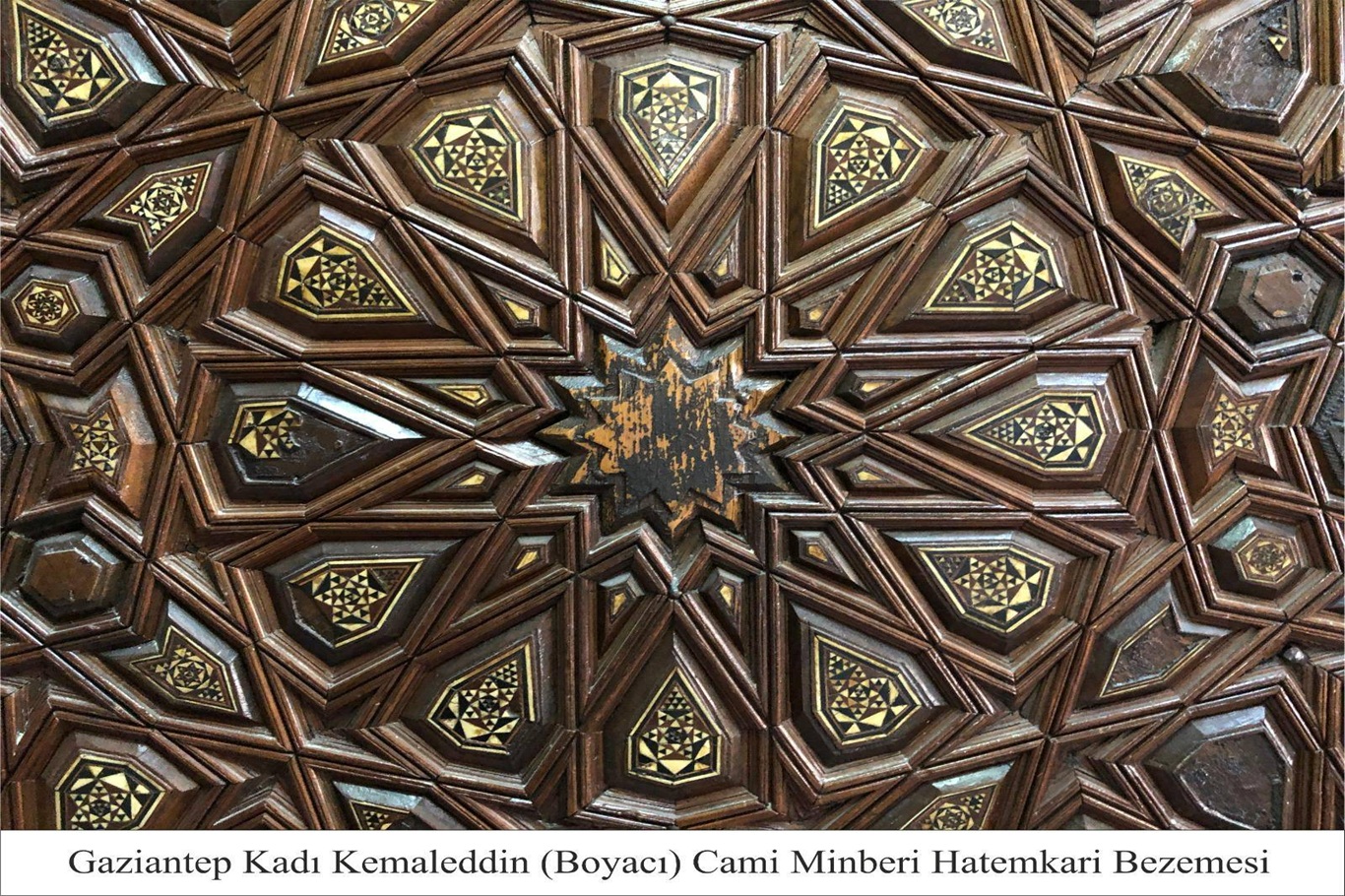 Kadı Kemaleddin (Boyacı) Camii minberinin özgün yapısının korunması çağrısı