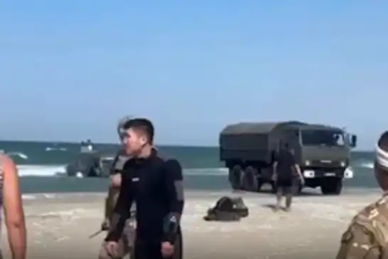 Kazakistan'da tatbikat sırasında 9 asker denizde boğuldu