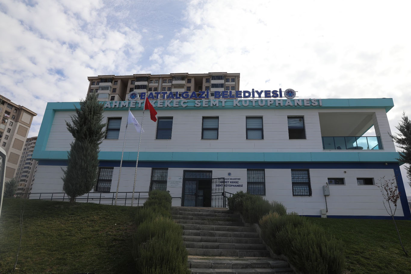 Malatya'da sınava hazırlanan öğrencilere kütüphane desteği