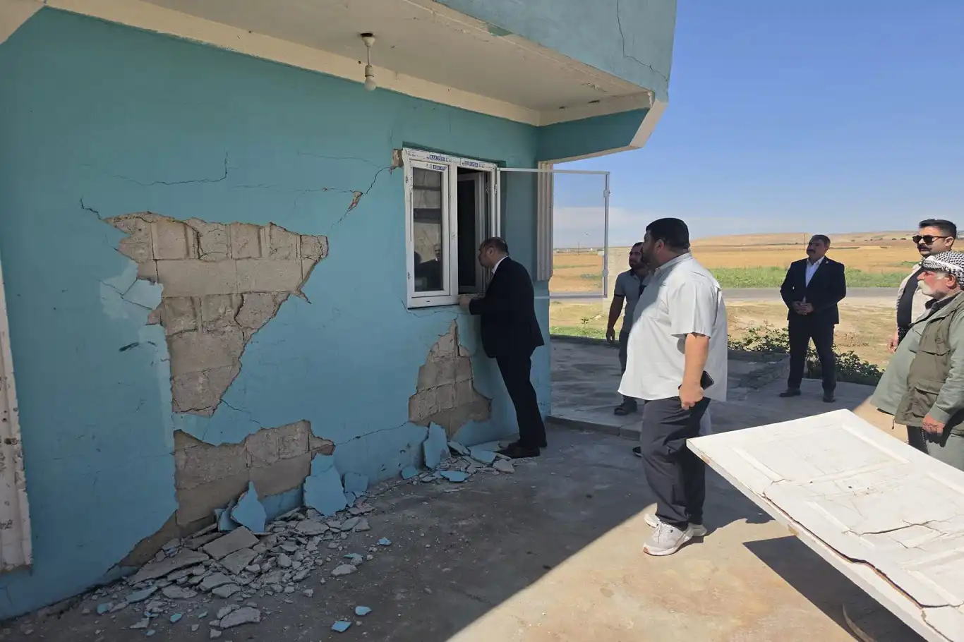 Şanlıurfa'da depremden etkilenen mahallede incelemeler yapıldı