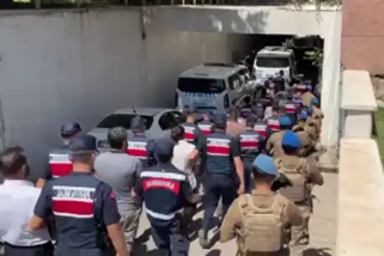 28 ilde DAİŞ operasyonu: 83 şüpheli yakalandı