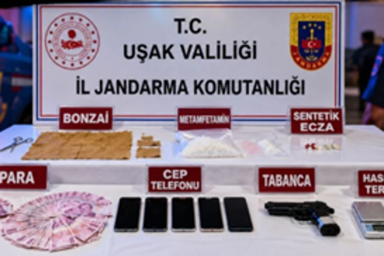 Uşak'ta uyuşturucu operasyonu: 4 şüpheli tutuklandı