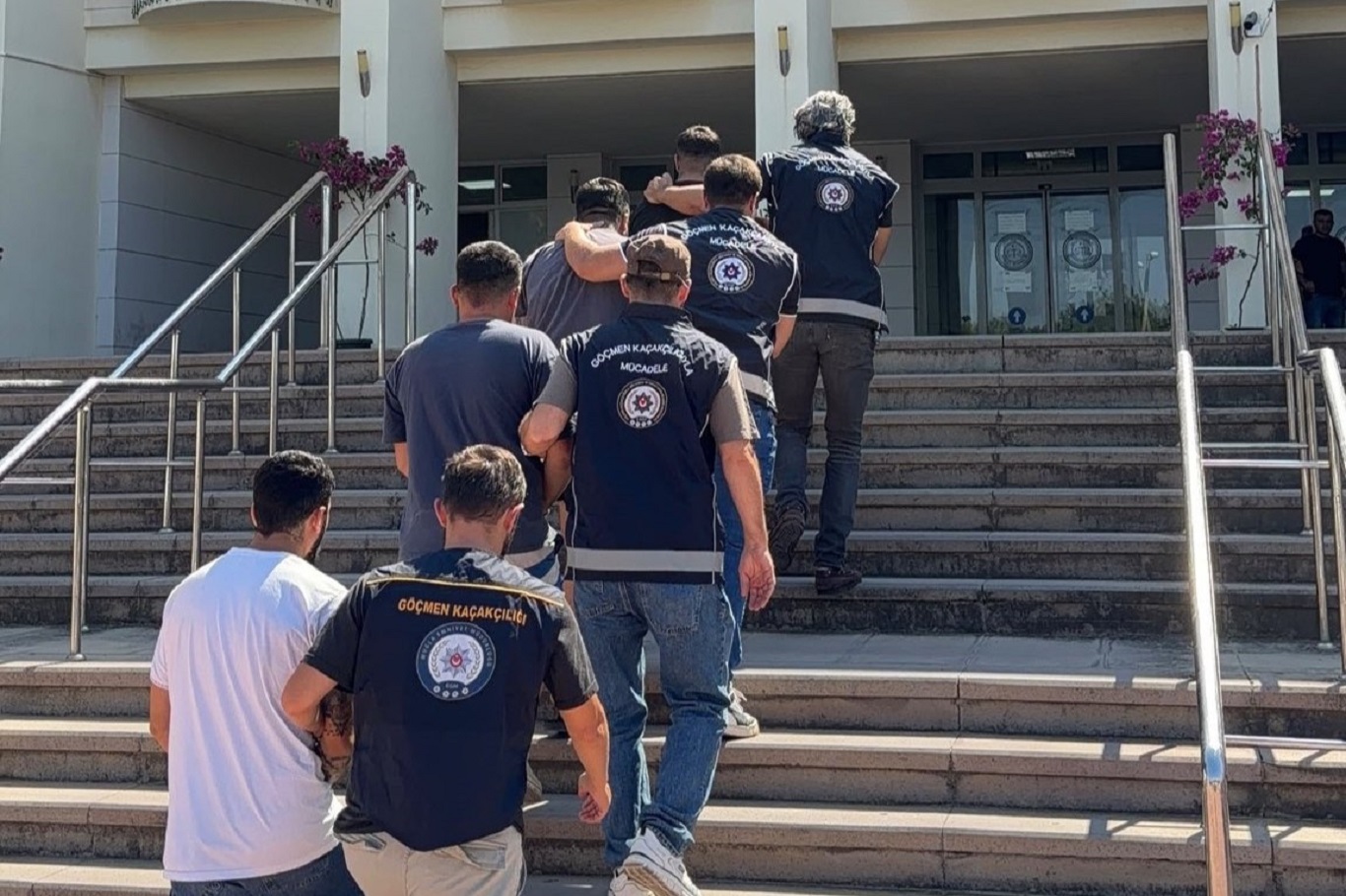 Fatih’te otel vurgunu: 5 tutuklama 