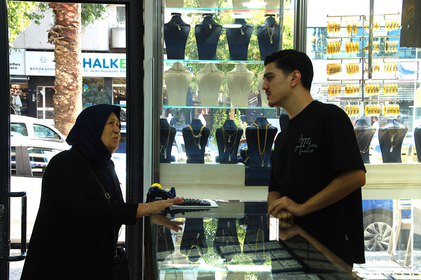Altın fiyatlarındaki hareketlilik tercihleri değiştirdi