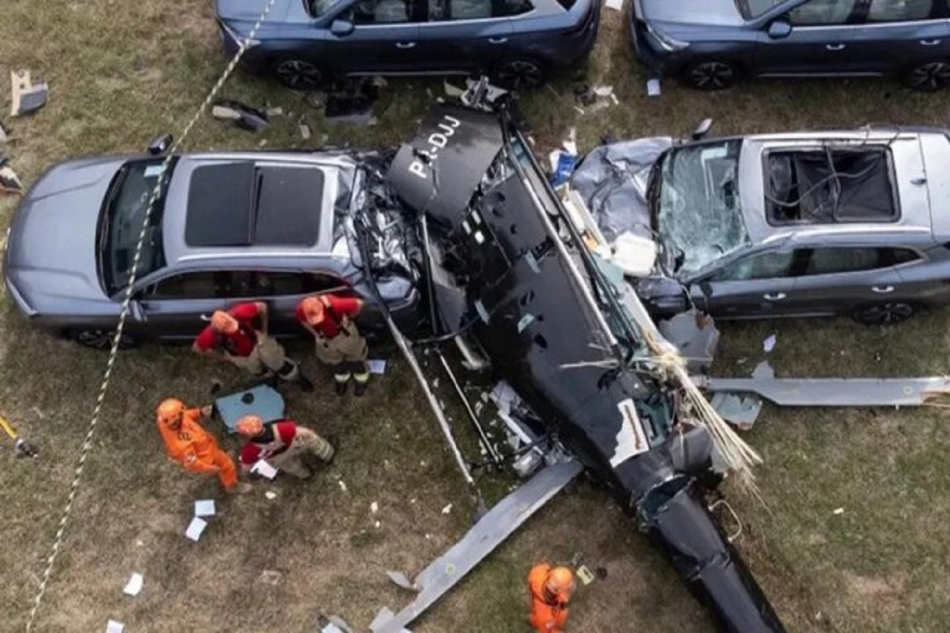 Four killed in helicopter crash southeast of Montreal