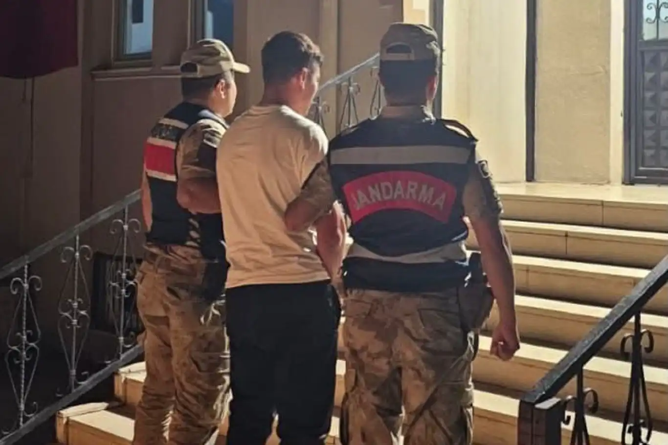 Şanlıurfa'da 5 yıl hapis cezası bulunan hükümlü yakalandı