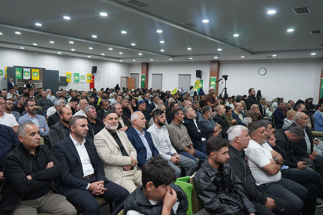 HÜDA PAR Milletvekili Dinç uyardı: Siyonistlerin hedefinde Türkiye var