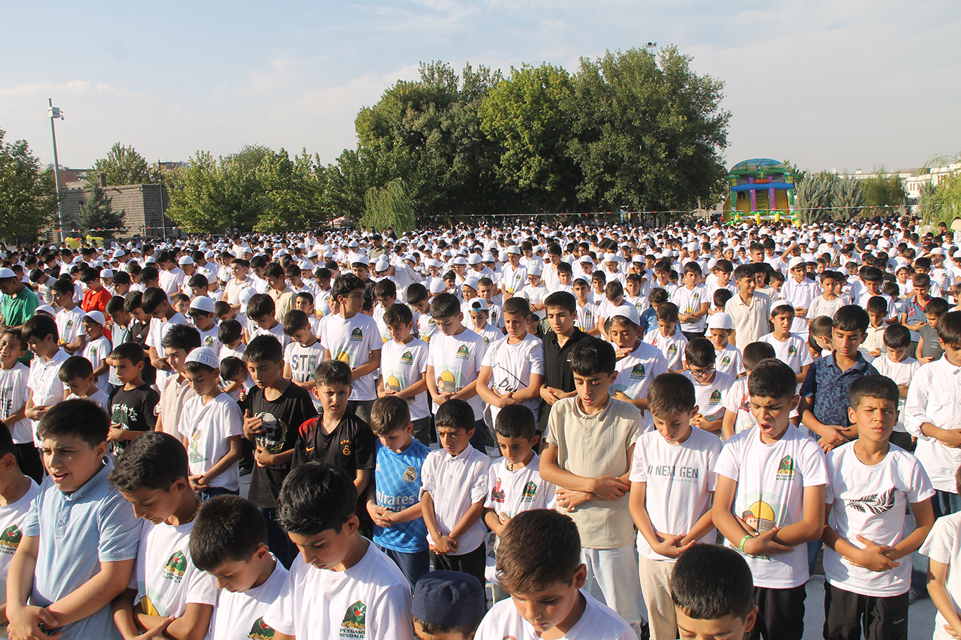 Diyarbakır’da "Hayat Namazla Güzeldir" programından renkli kareler