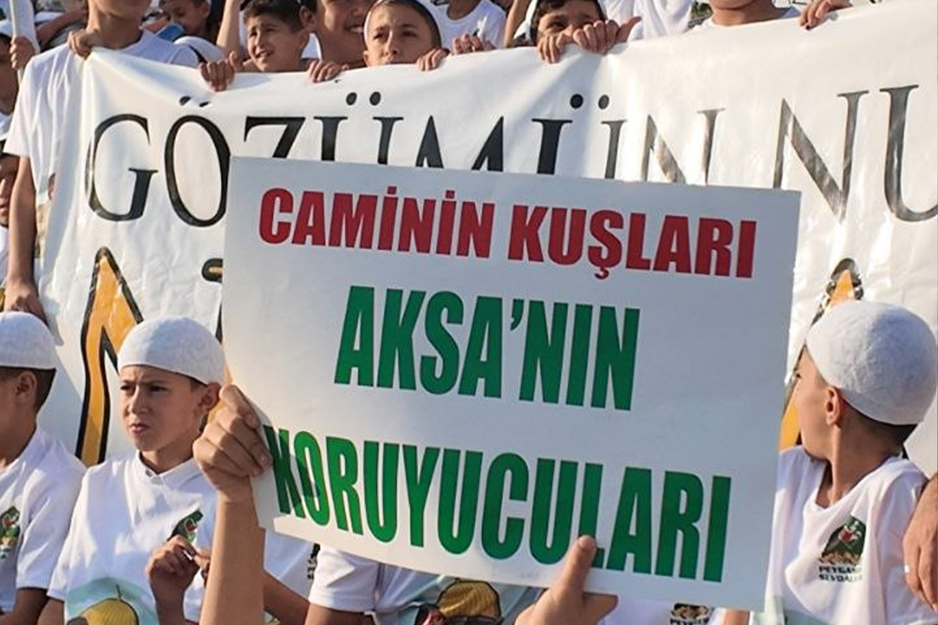 Elazığ’da çocuklar “Hayat Namazla Güzeldir” programında buluştu