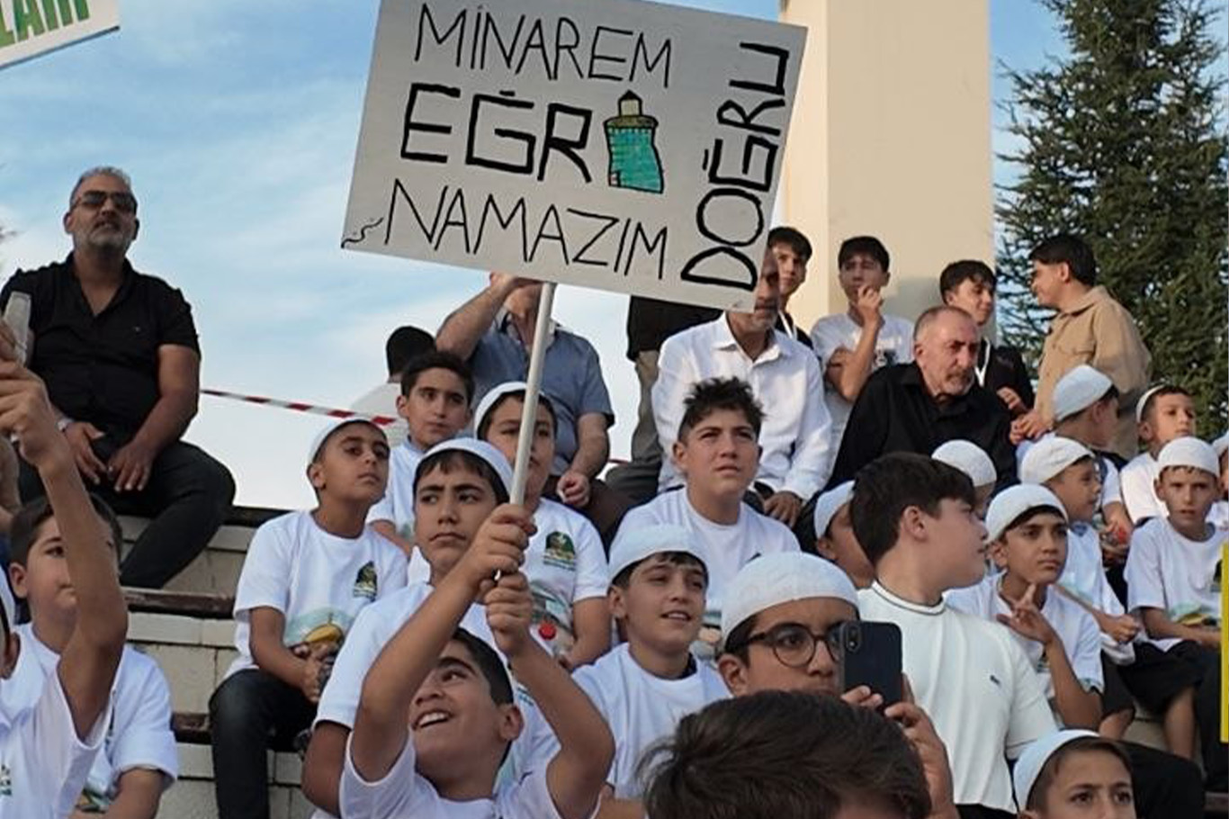Elazığ’da çocuklar “Hayat Namazla Güzeldir” programında buluştu