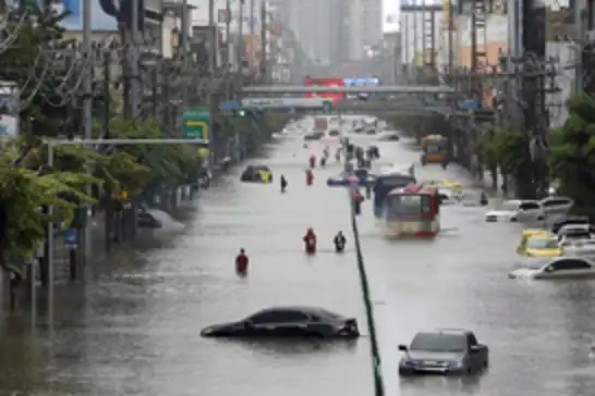 Bangkok floodwaters recede as Thailand counts 19 deaths