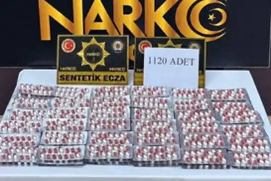 Yozgat'ta 1120 sentetik ecza hap ele geçirildi
