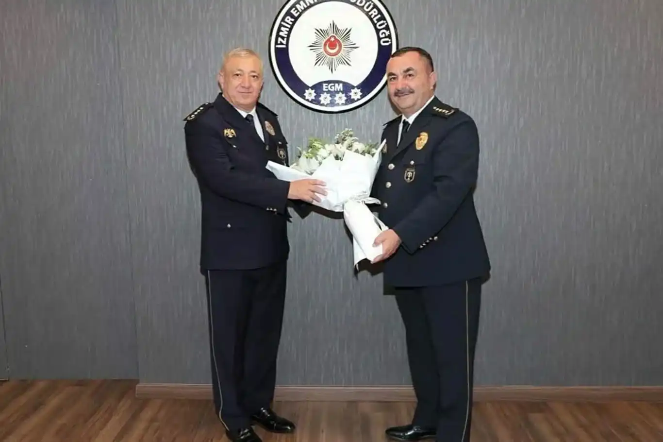 İzmir İl Emniyet Müdürü Ahmet Arıbaş görevine başladı