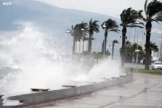 Marmara ve Kuzey Ege kıyılarında fırtına bekleniyor
