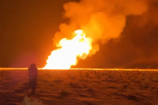 Suriye'de sabotaj nedeniyle bir doğal gaz boru hattında büyük bir yangın çıktı
