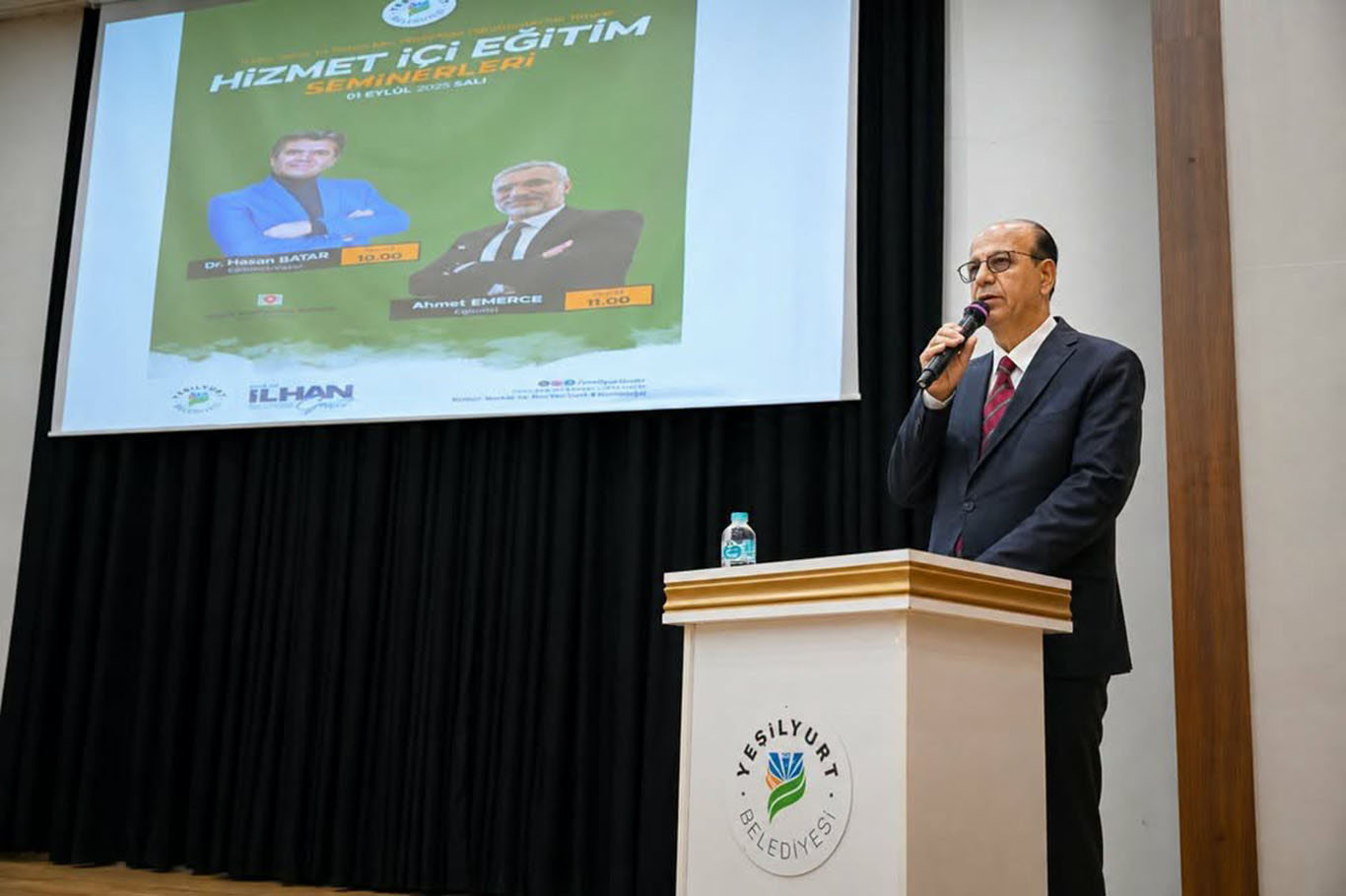 Yeşilyurt Belediye Başkanı Prof. Dr. İlhan Geçit