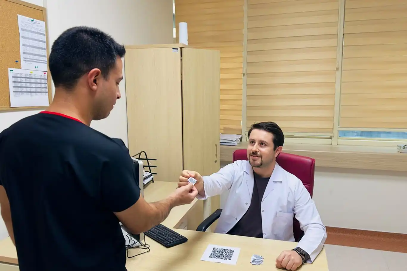 Siirt Eğitim ve Araştırma Hastanesi’nde bir ilk: QR kodlu hasta bilgilendirme uygulaması