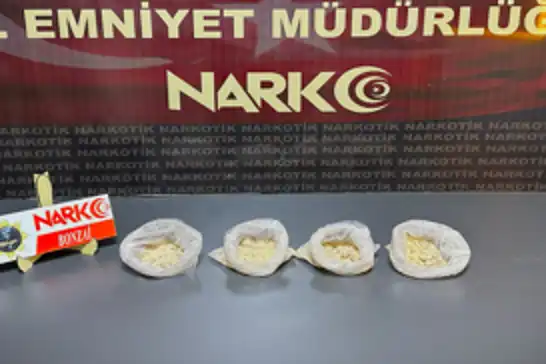 Araçtan 400 gram sentetik kannabinoid çıktı