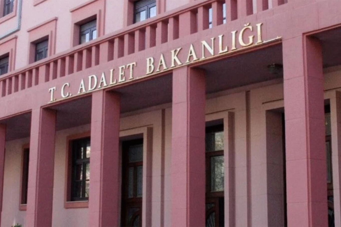 Eski hükümlülerin iş kurma başvurularında dijital dönem