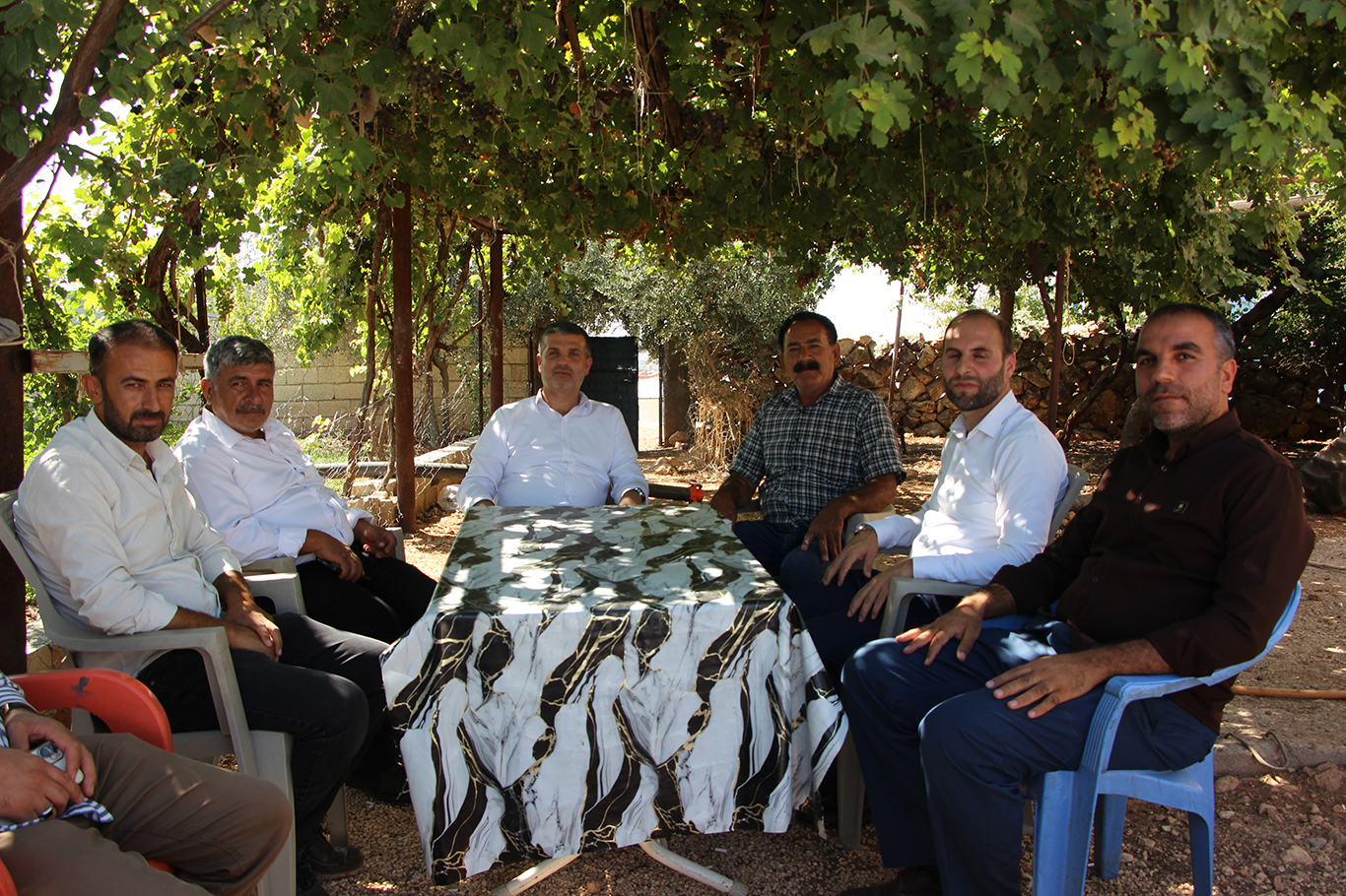 HÜDA PAR Gaziantep İl Başkanı Kaya Yavuzeli'nde esnaf ve kurum ziyaretleri gerçekleştirdi