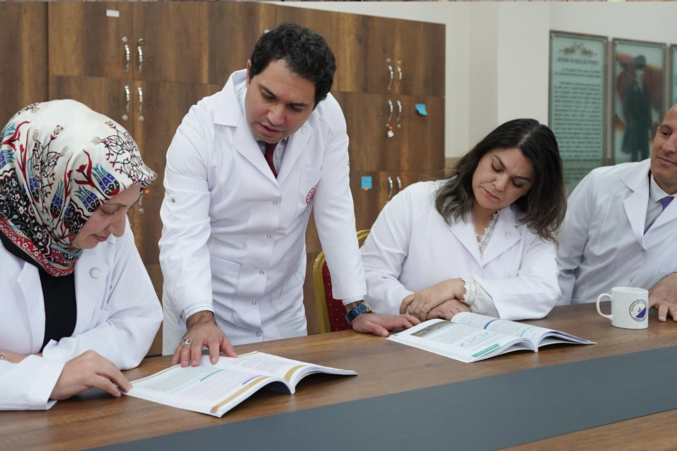 Öğretmen önlüklerinde ülke genelinde ortak standart belirlendi