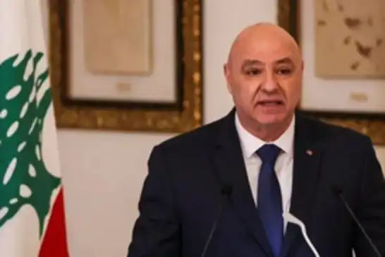 لبنان.. عون يوقع قانون العفو العام بعد إقراره من البرلمان