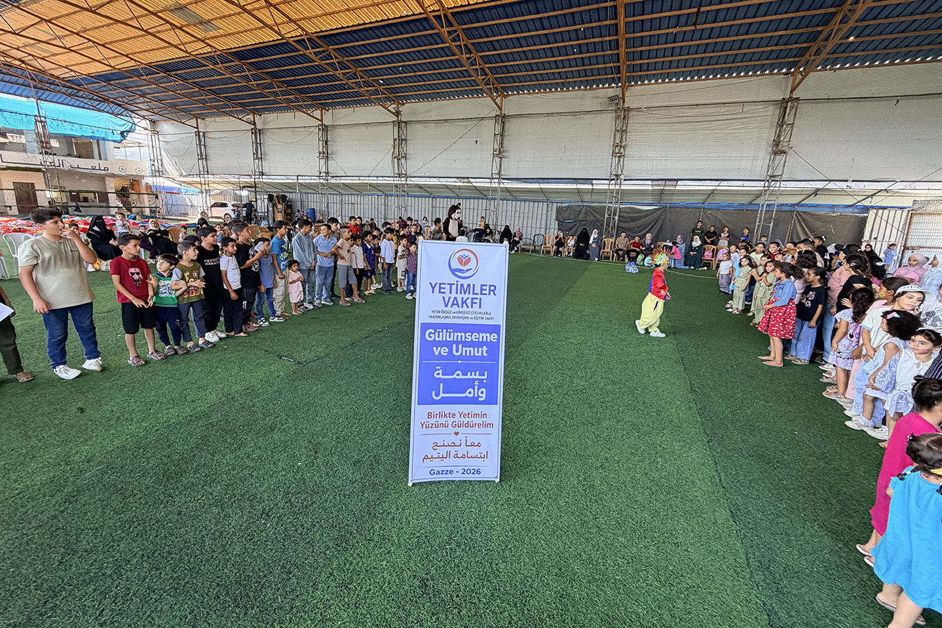 Yetimler Vakfı Gazze'de "Kardeşlik Şöleni" etkinlikleri düzenleniyor