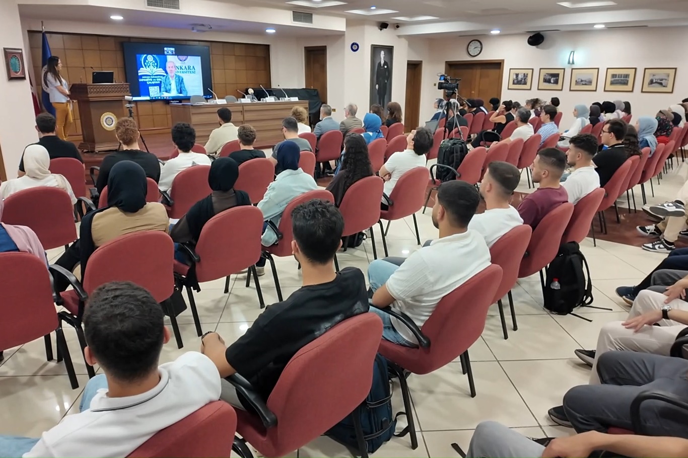Ankara Üniversitesinde “Gazze’de Üniversite Olmak” başlıklı buluşma düzenlendi