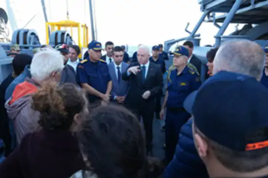 Silivri açıklarında gemi kazasında mürettebat için arama çalışmaları sürüyor
