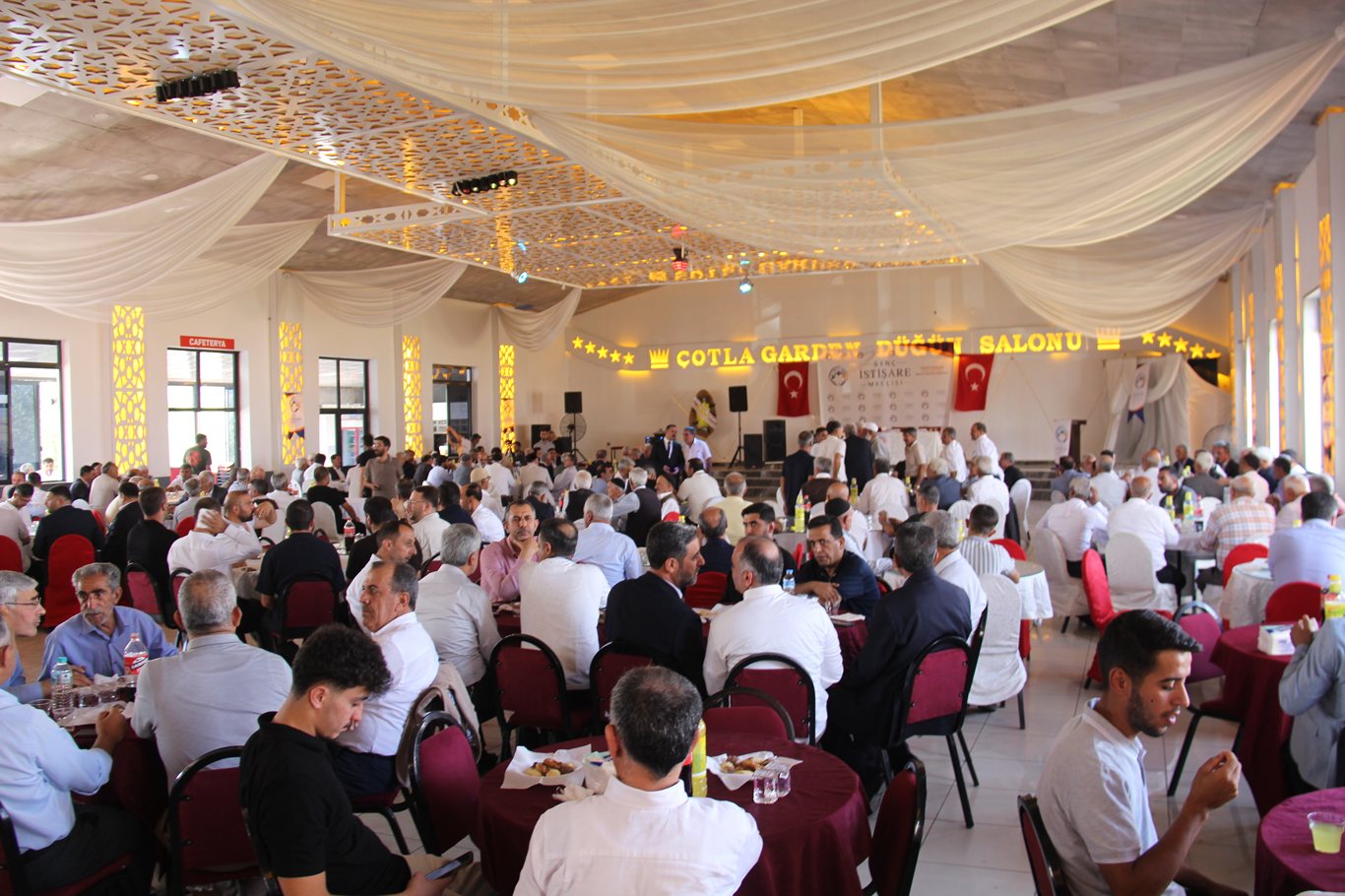 Bingöl'ün Genç ilçesinde "Aile, Bağımlılık ve Değerler Eğitimi" Çalıştayı