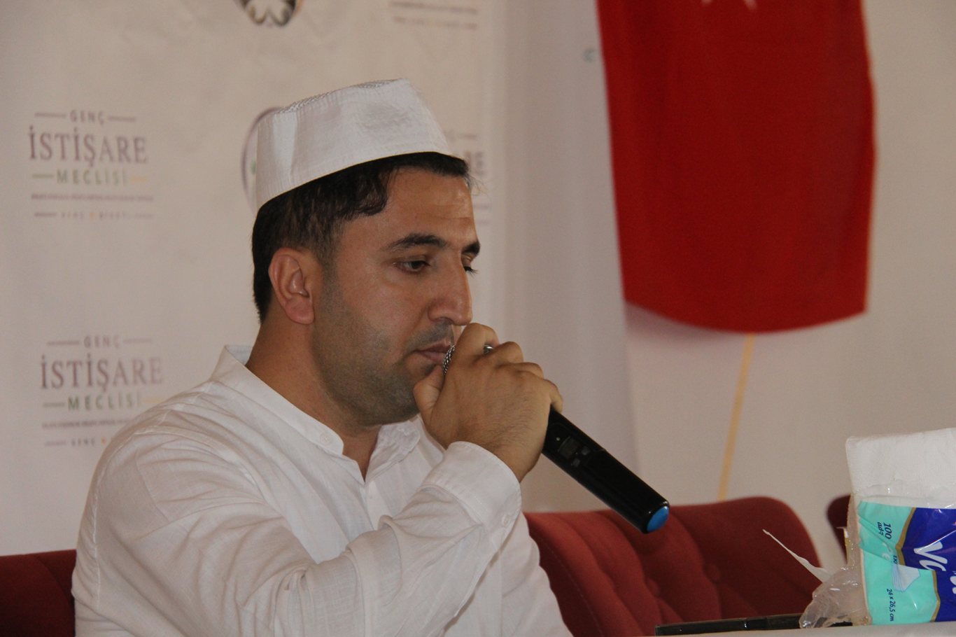 Bingöl'ün Genç ilçesinde "Aile, Bağımlılık ve Değerler Eğitimi" Çalıştayı