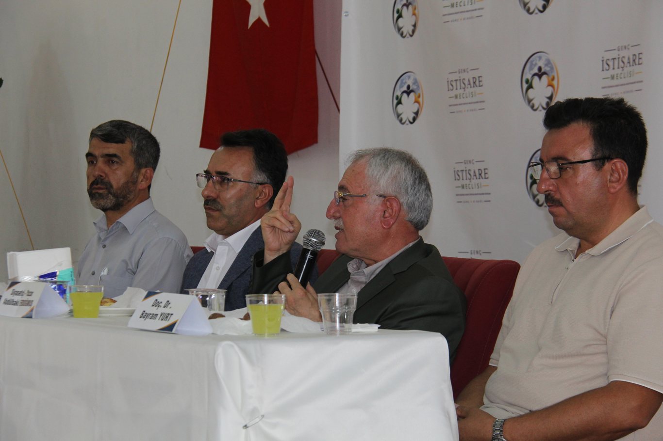 Aile, Bağımlılık ve Değerler Eğitimi” Çalıştayı
