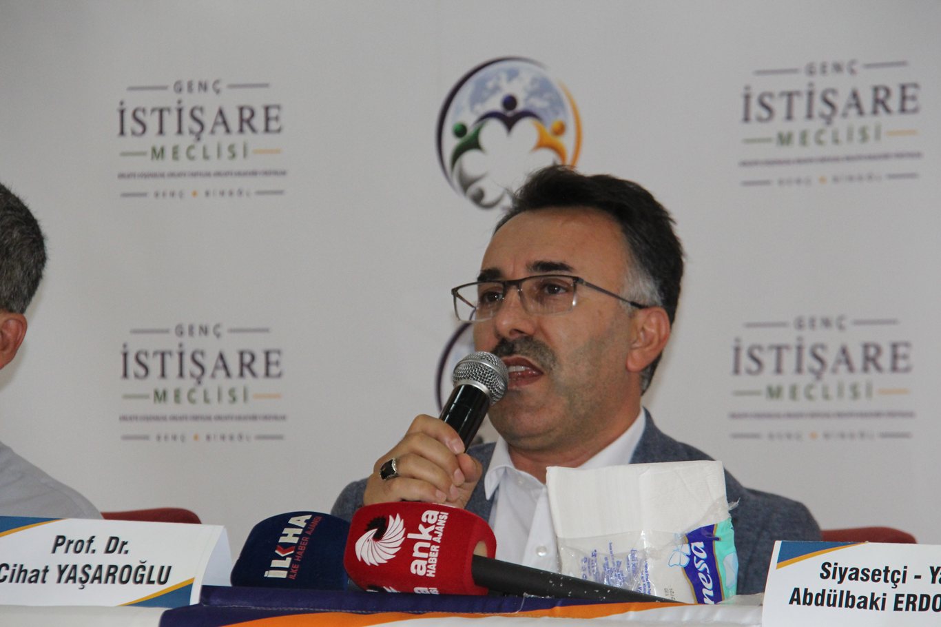 “Aile, Bağımlılık ve Değerler Eğitimi” Çalıştayı 
