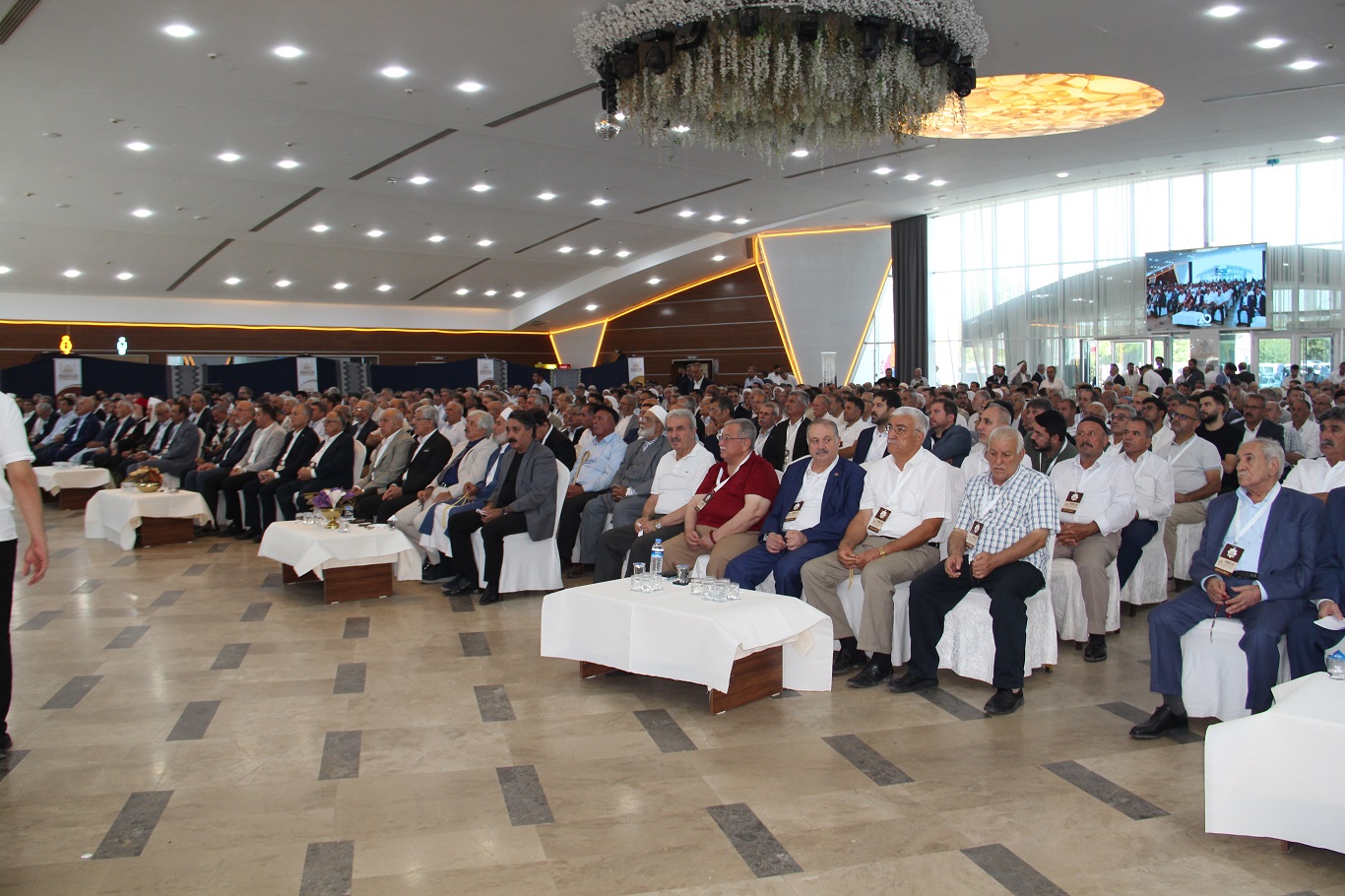 Aşiretler İstişare Meclisi Çalıştayına katılan aşiret mensupları: Toplumun yararına olan bu tür çalışmalar sürdürülmeli
