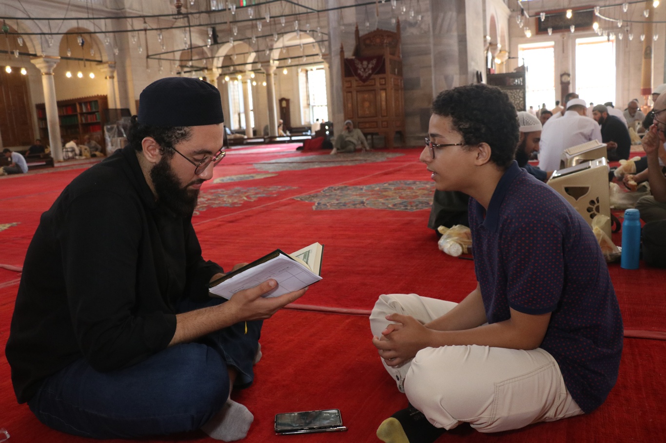 "Kur'an-ı Kerim'i Tek Oturumda Ezbere Okuma Yarışması" Fatih Camii'nde gerçekleşti