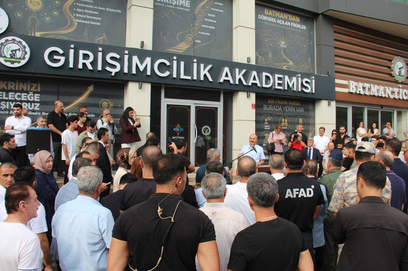 Batman’da girişimcilik akademisi hizmete açıldı