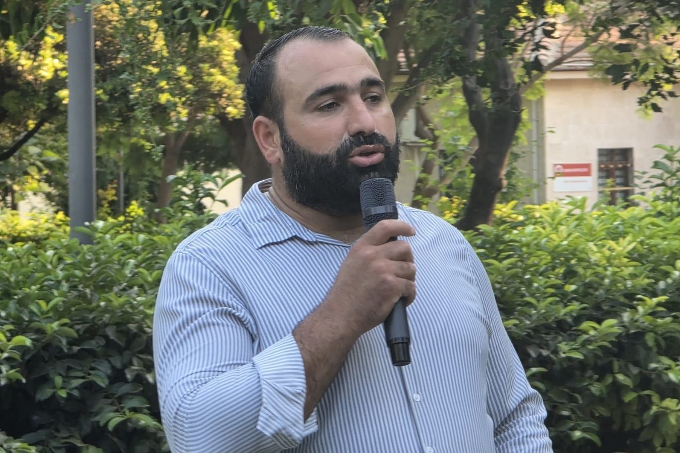Suat Öngi