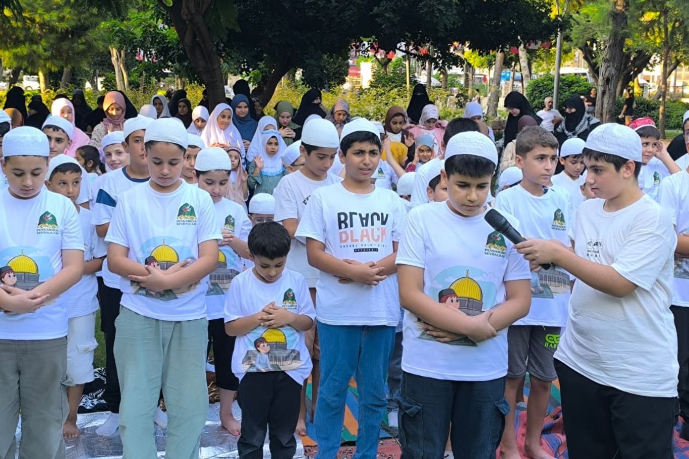 Tarsus'ta "Hayat Namazla Güzeldir" programı düzenlendi