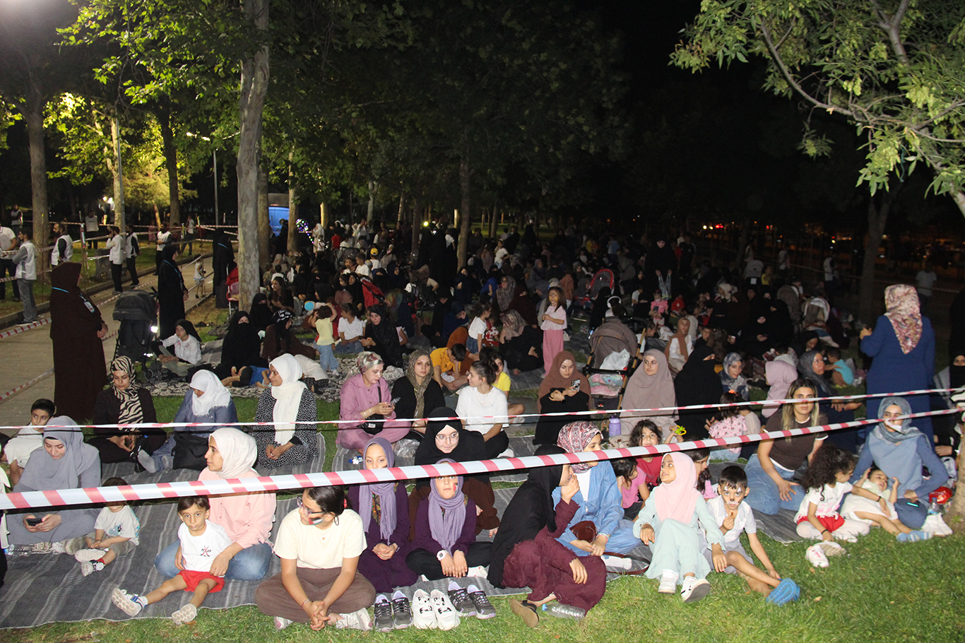 Davet ve Gençlik Hareketi'nden Bağlar'da coşkulu park etkinliği