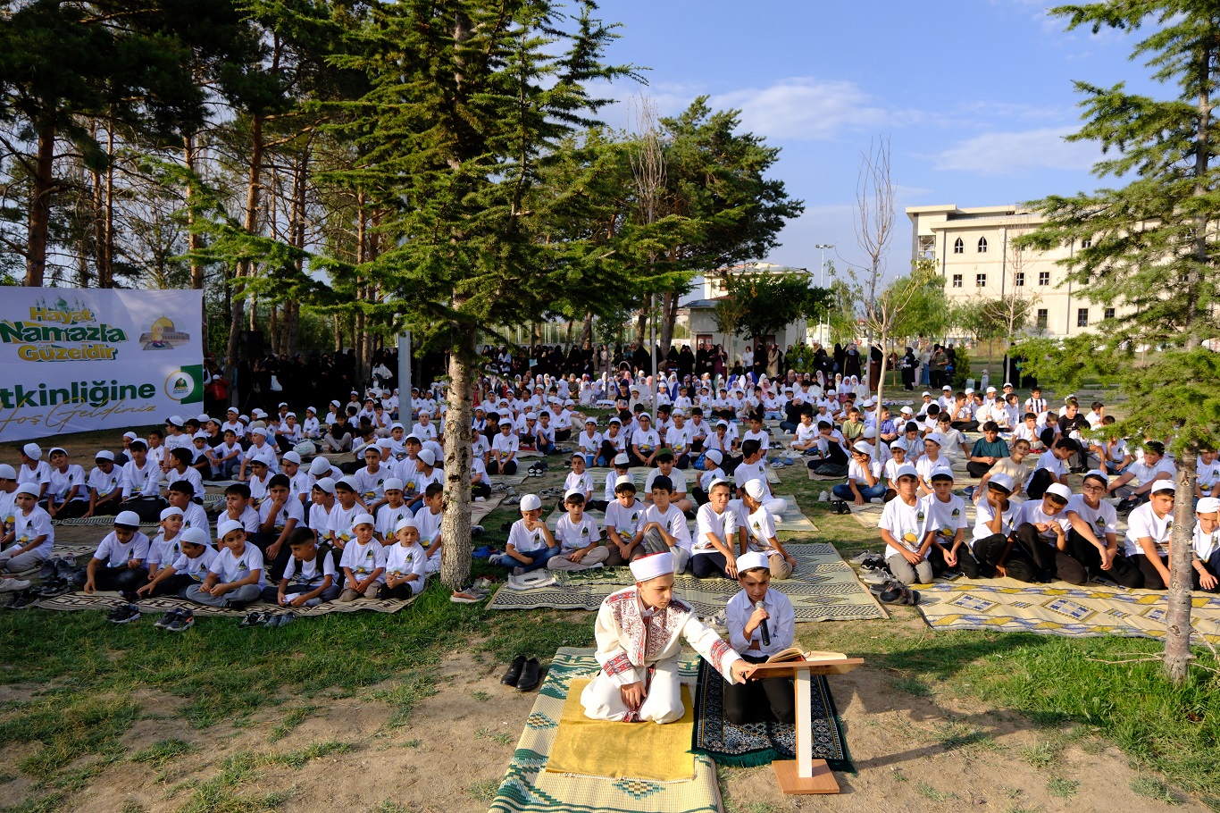Van’da “Hayat Namazla Güzeldir” coşkusu!