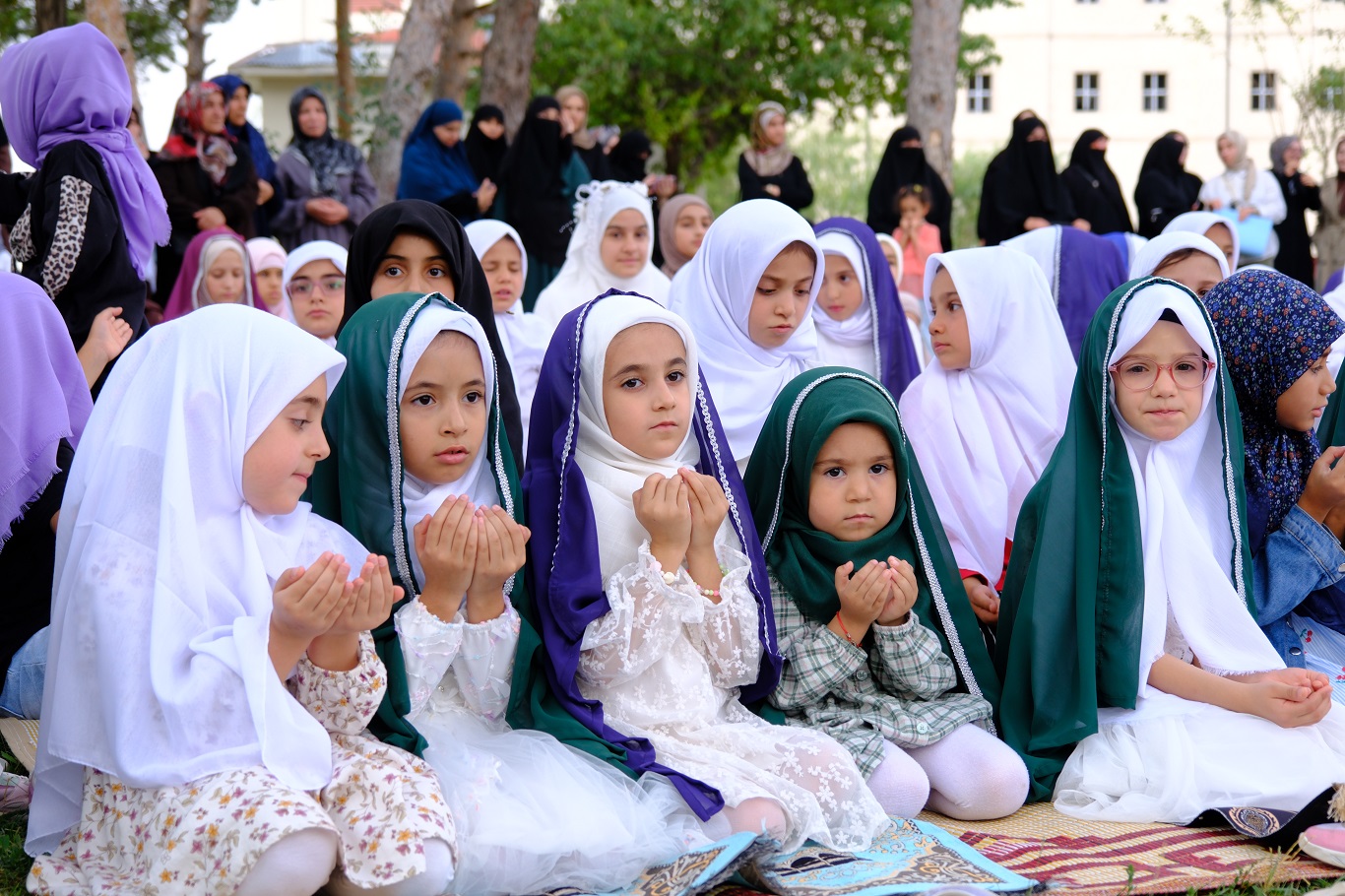 Van’da “Hayat Namazla Güzeldir” coşkusu!