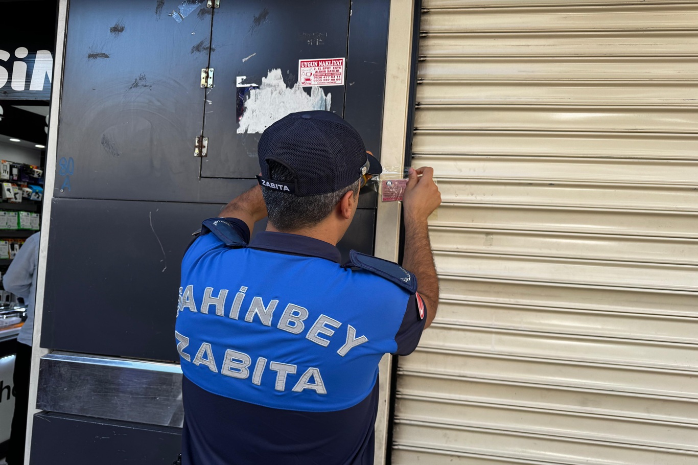 Gaziantep'te bozuk ürün satan döner işletmesi 15 gün kapatıldı