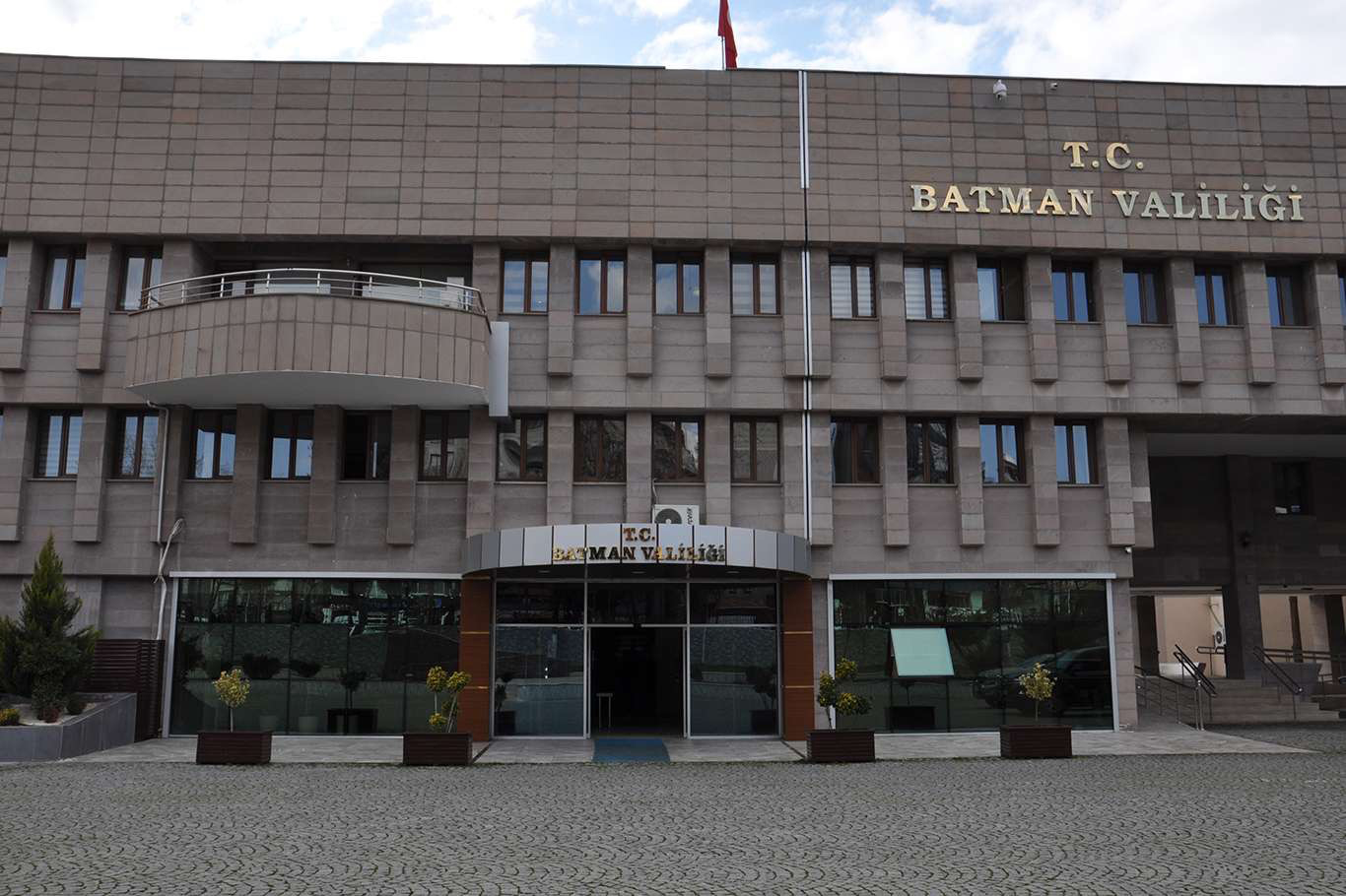 Batman Valiliğinden “Kürtçe konuştuğu için polis şiddeti” iddiasına açıklama