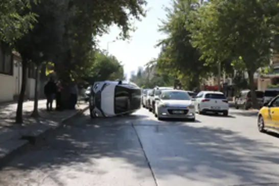 Gaziantep'te kontrolden çıkan SUV araç kaza yaptı