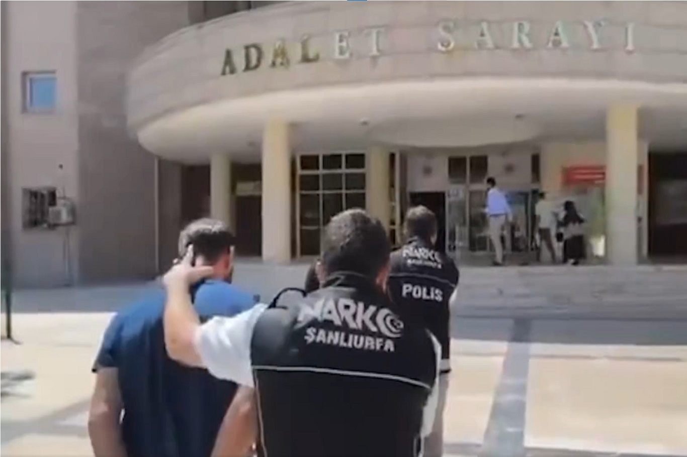 Li 71 bajaran operasyona narkotîkê: 424 şikdar hatin girtin