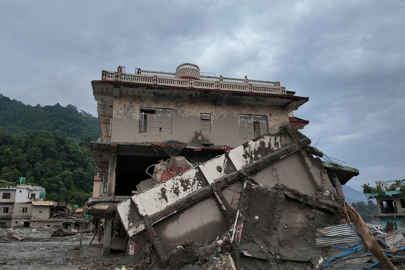 Avrupa Yetim Eli'nden selin vurduğu Nepal'e acil yardım